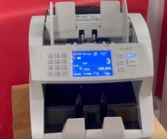 Máy Đếm Tiền HF-CF33 - Giá 9.450.000 VND