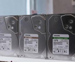 Ổ Cứng Camera Toshiba Surveillance S300 10TB SATA 7200RPM 256MB Cache 3.5