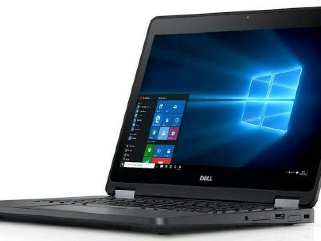 Dell Latitude E 5270 (i5-6300U/8GB/256GB SSD/12.5 INCH HD)