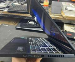 Laptop Acer Triton Gaming PT315-53 i7 11800H/16GB/512GB SSD/Nvidia RTX3060 6GB