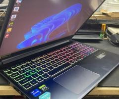 Laptop Acer Triton Gaming PT315-53 i7 11800H/16GB/512GB SSD/Nvidia RTX3060 6GB