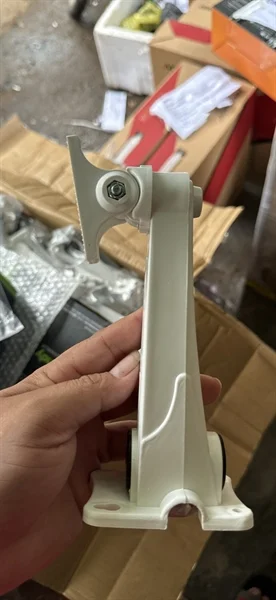 Ảnh tin Chân đế cam 10cm