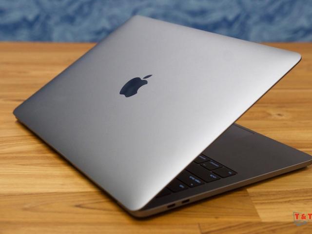 Macbook Pro Retina 2019 – Touchbar – I5/16/256 –thunderbolt 3 ports