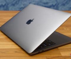 Macbook Pro Retina 2019 – Touchbar – I5/16/256 –thunderbolt 3 ports
