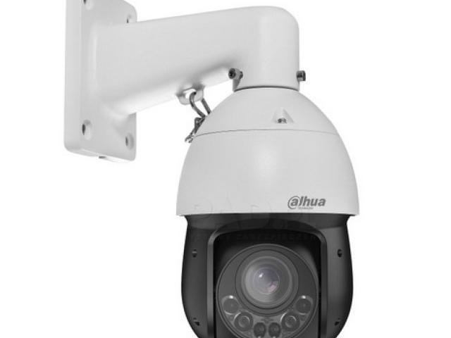 Camera IP 4MP DAHUA DH-SD4D425MB-HNR