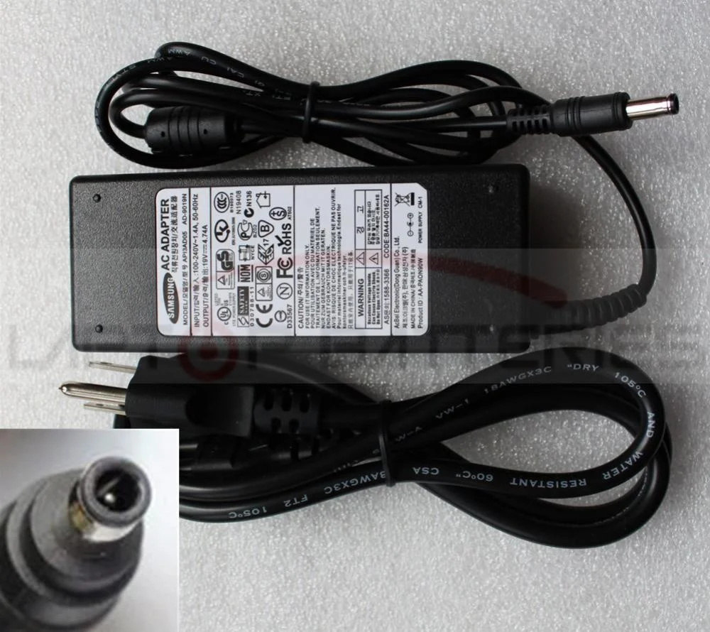 Ảnh tin Sạc laptop Samsung 19V-4.74A – ZIN