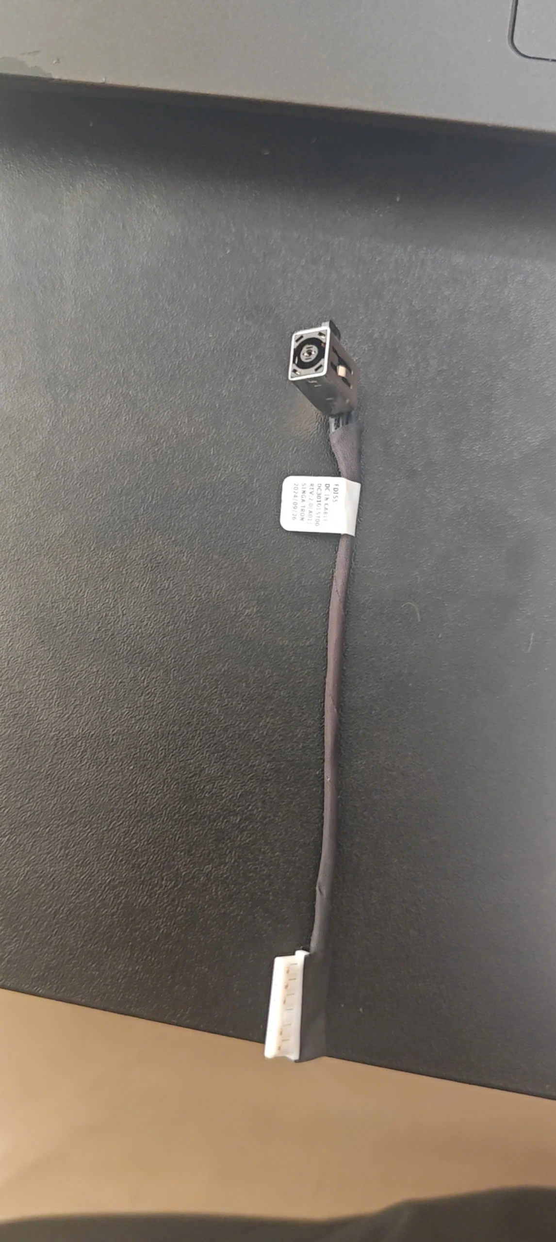 Ảnh tin Jack Nguồn Dell Đầu Nhỏ Có Kim Thế Hệ 8 Đến Thế Hệ 11
