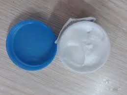Ảnh tin Mỡ bôi bao lụa máy in màu xanh