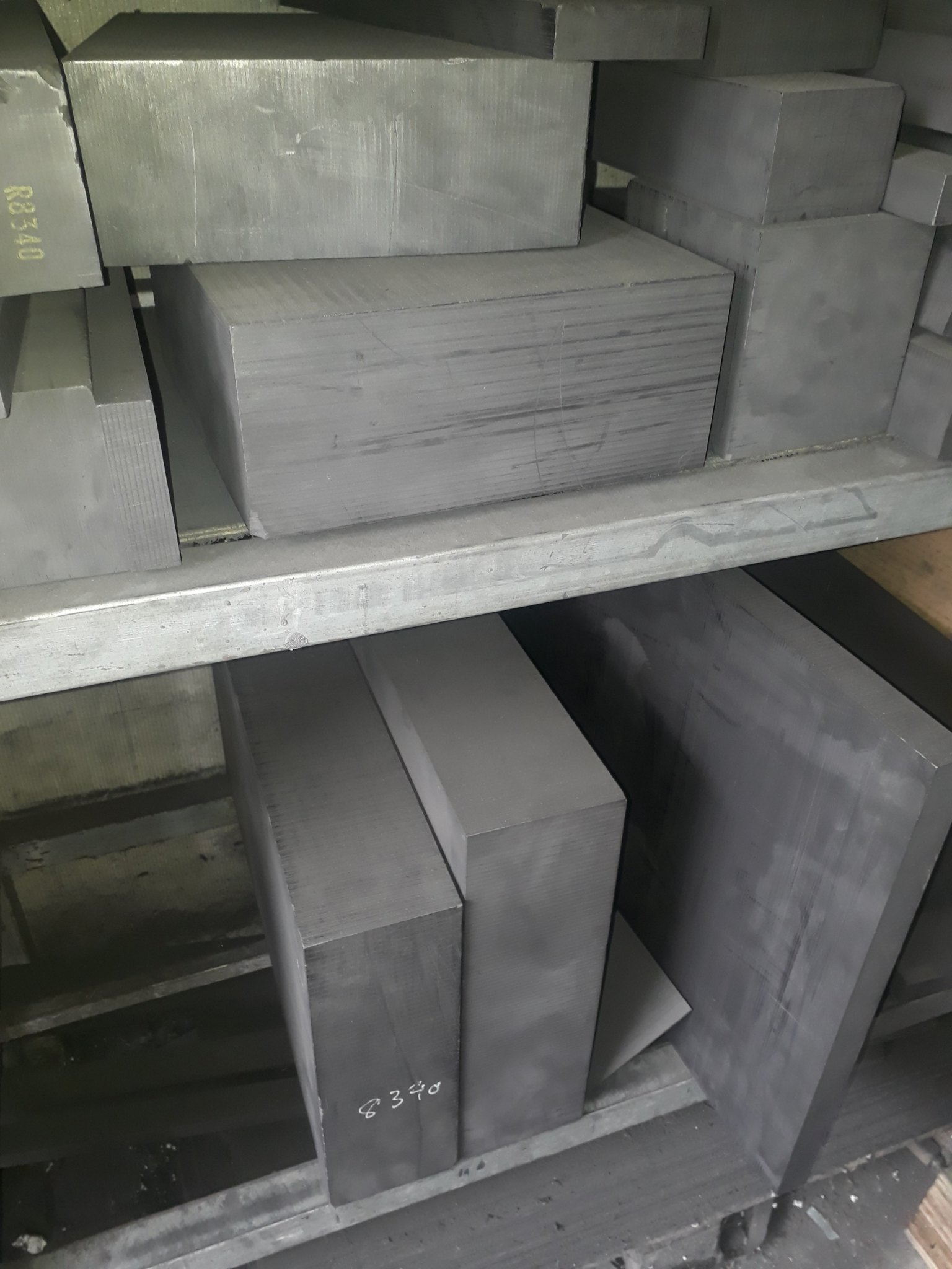 Ảnh tin Tấm Graphite bôi trơn, Tấm Graphite cách nhiệt, Tấm Graphite chặn đầu lò, điện cực EDM, bột Graphite