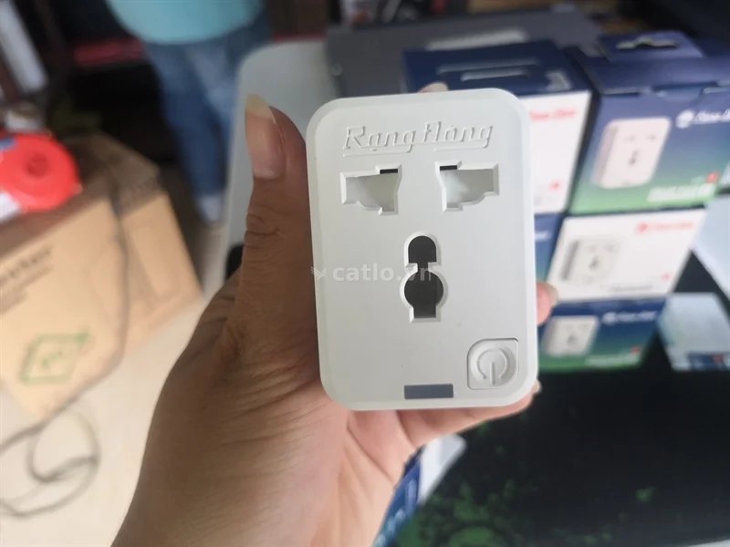 Ổ cắm thông minh điều khiển từ xa Rạng Đông OC.01.WF 16A – ảnh 1