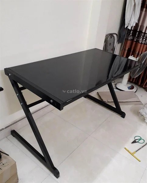 Bàn Chữ Z Mặt Kính – ảnh 1