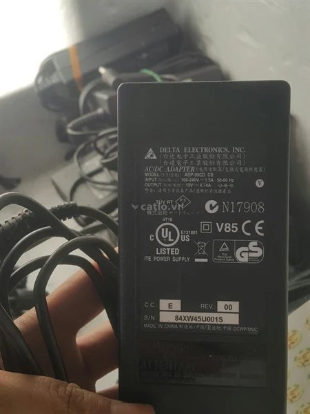 CỤC SẠC DELTA ELECTRONICS ZIN – ảnh 1