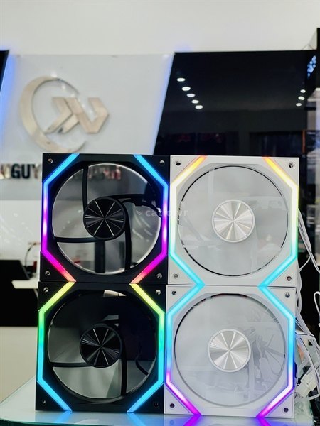 Fan Galaxy Đen Ngược (R) – ảnh 1